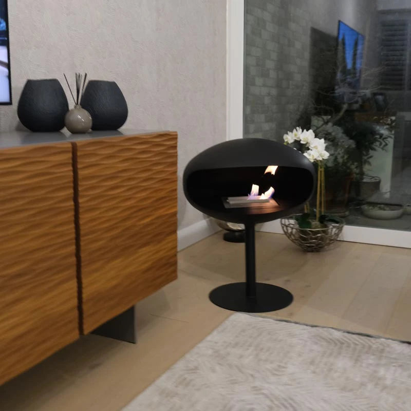Cocoon Pedestal - Negru cu bază neagră